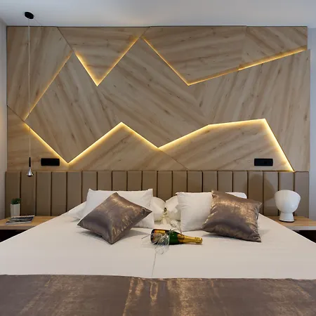 Sailor Boutique 4* Split